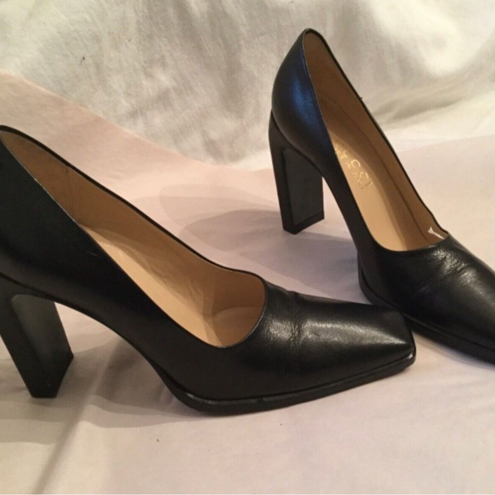 GUCCI Black Leather  Square-Toe Hi-Heel Classic Pumps Shoes Sz 6 B Italy